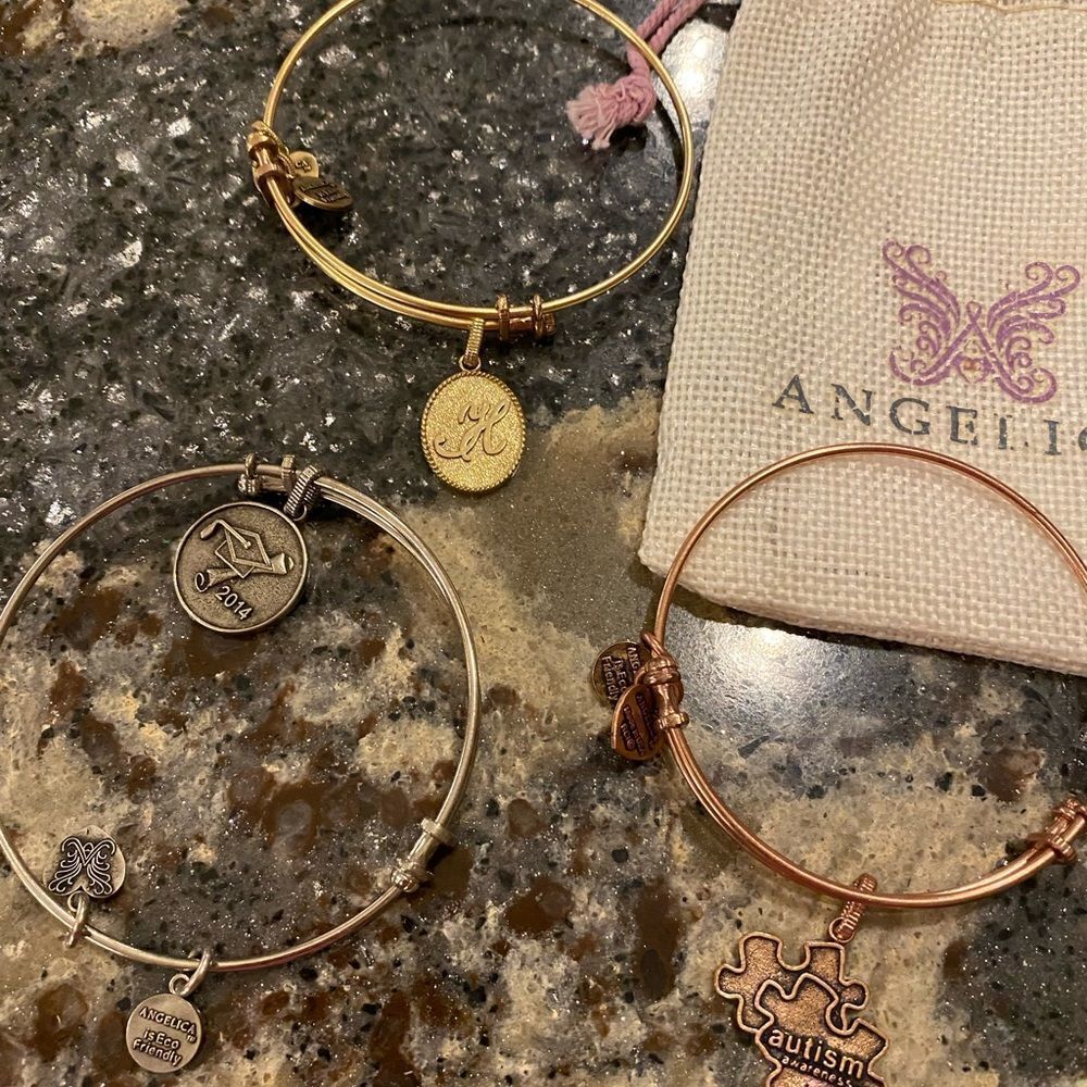 (Never used) Angelica bracelet set